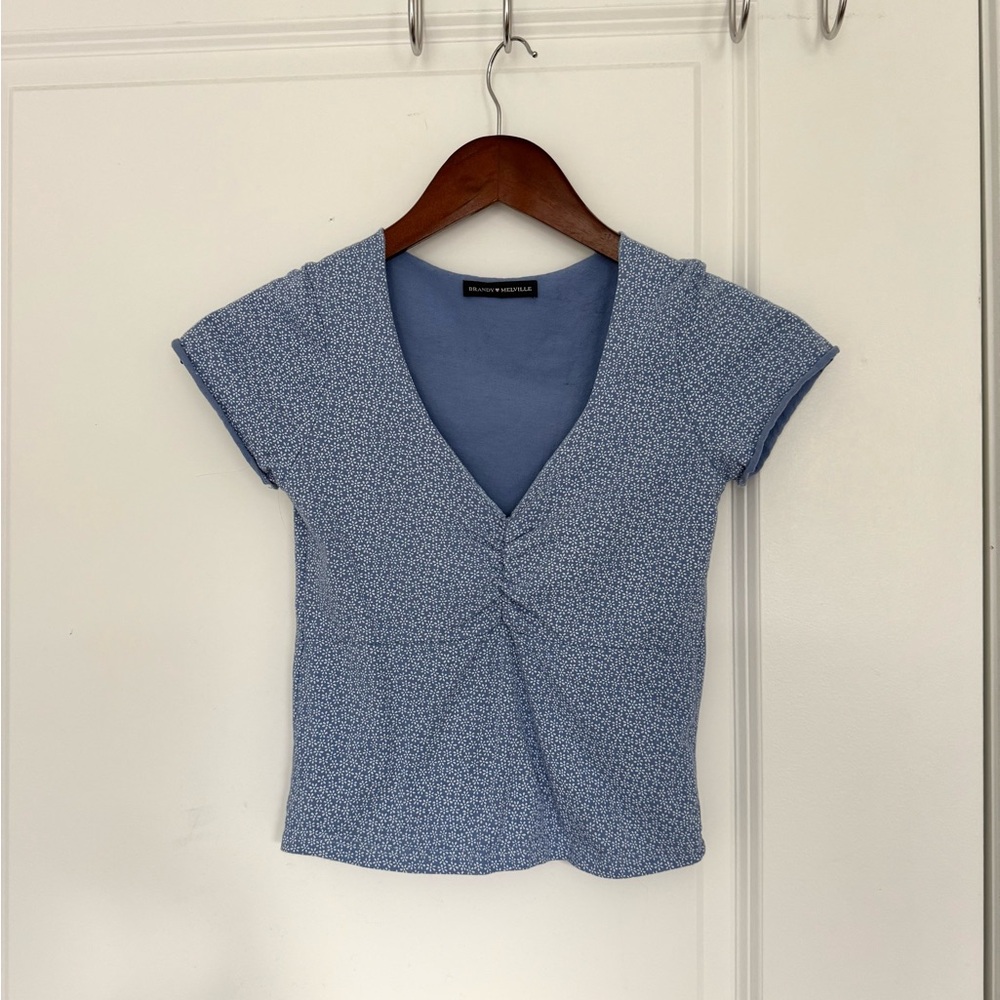 NEW Brandy Melville top Blue V-Neck floral fits like Small / XSmall Top Crop